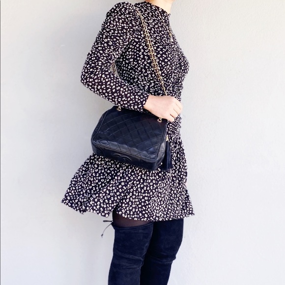 CHANEL Handbags - CHANEL Quilted Bag